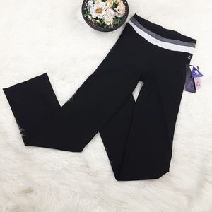 NWT Zuzuzen Active Yoga Workout Pants Wicking S